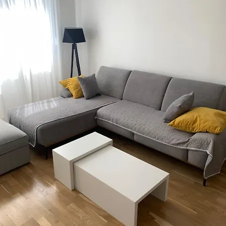 Eleganza - New! Апартаменты *